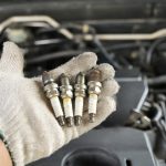 ¿Por qué las bujías son un elemento clave en el auto y por qué cambiarlas?